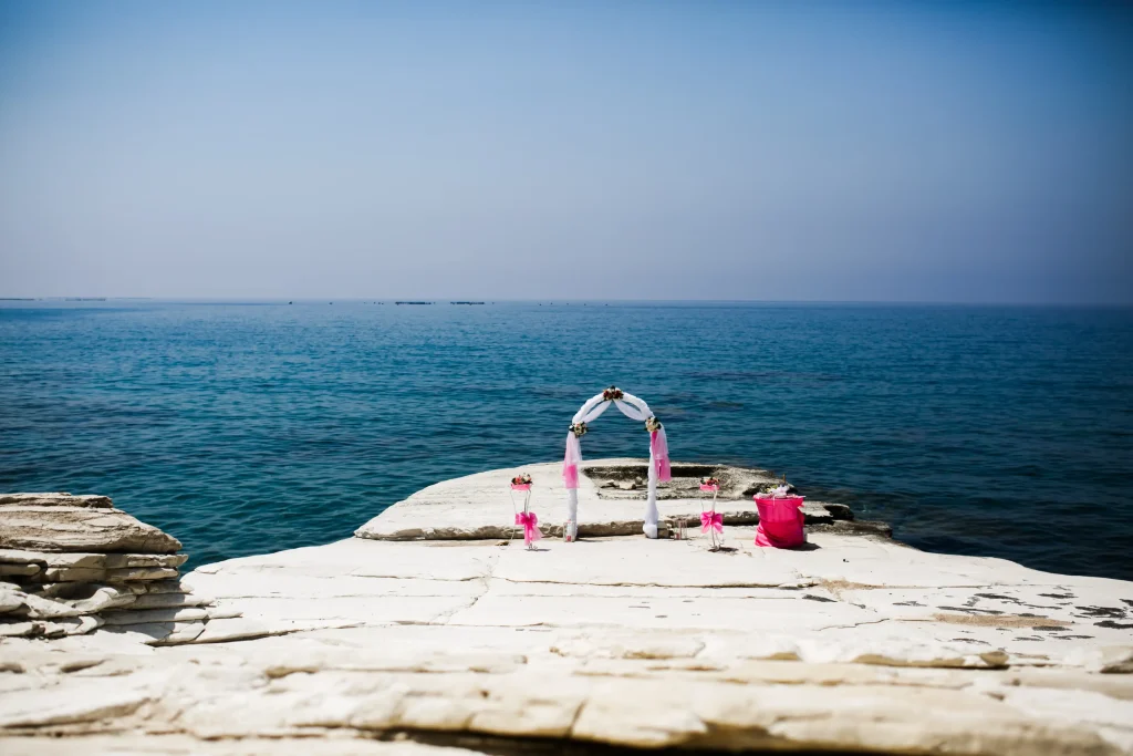 Wedding in Greece | from elopement to luxury