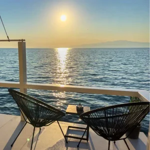 Paradise Seaside Suite